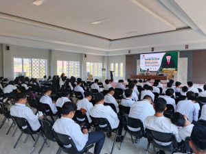 Fakultas Syariah UIN Sultan Amai Gorontalo Gelar Pembekalan PPL, Hadirkan Sukri I. H. Moonti sebagai Narasumber